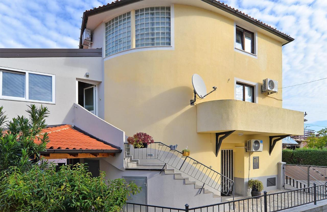Apartments Jadranka 1279 Pomer Exterior foto